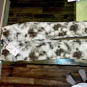 New Zara leggings super cute